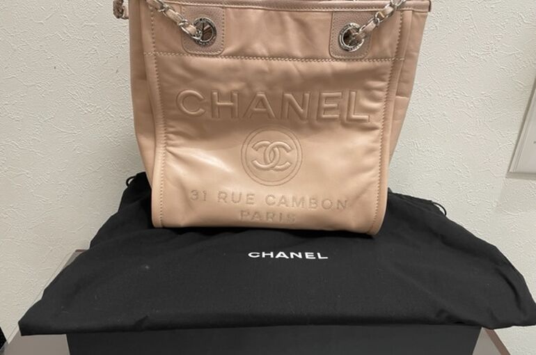 CHANEL ドーヴィル チェーントート