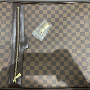 ダミエ キャリーケース